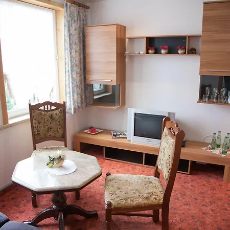 Waldoase Hirschbuechenkopf Pensionat 3*