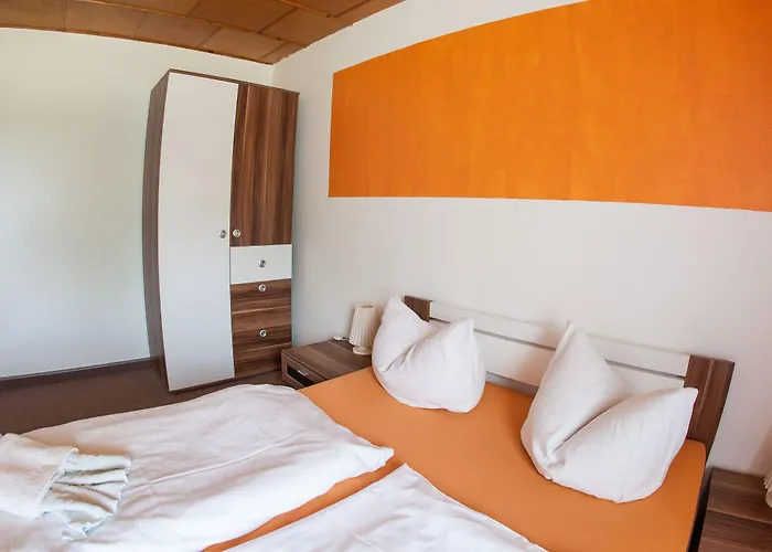 Waldoase Hirschbuechenkopf Guest house Guntersberge