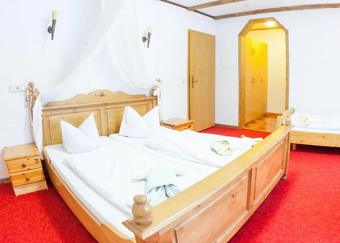 Pensionat Waldoase Hirschbuechenkopf 3*