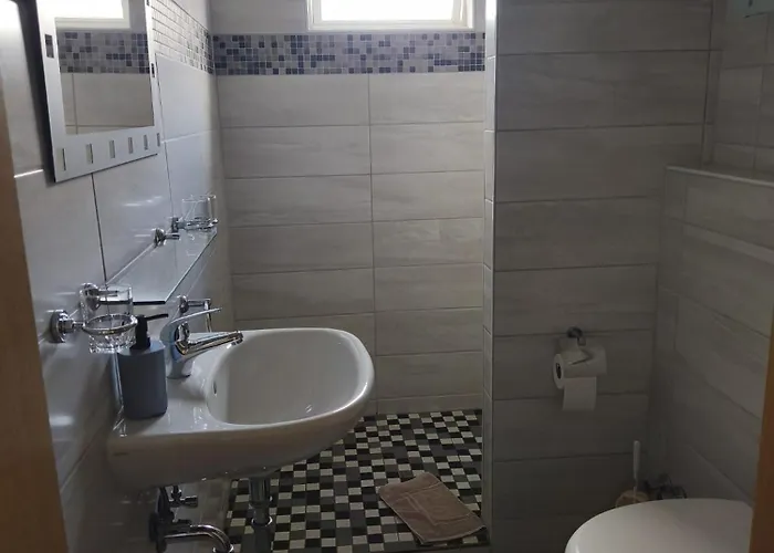 Waldoase Hirschbuechenkopf בית הארחה Güntersberge